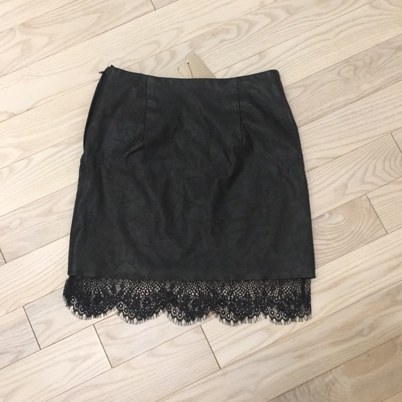 H&M Leather & Lace Style Skirt - Picture 3 of 7